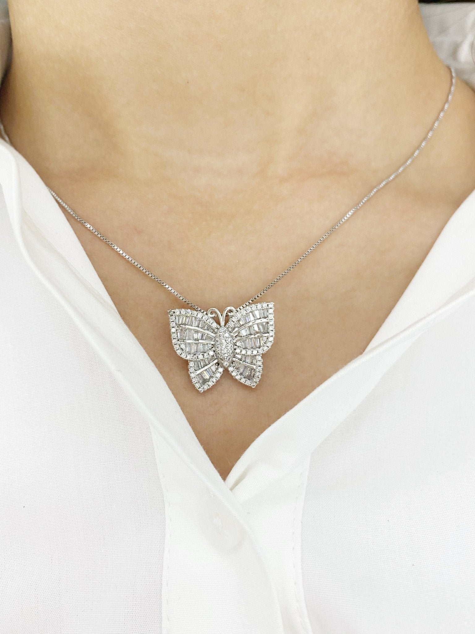 Butterfly Baguette Necklace (Box Chain)