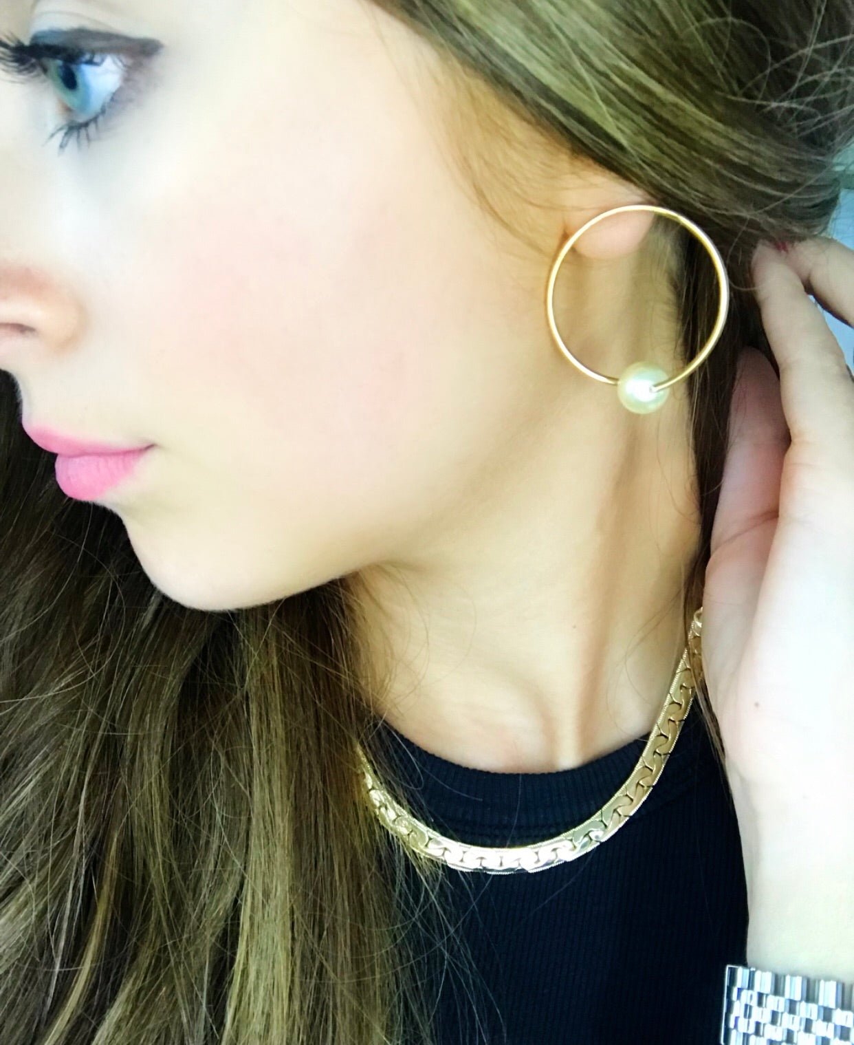 Perla Frontway Hoops - NOA Jewels - Earrings