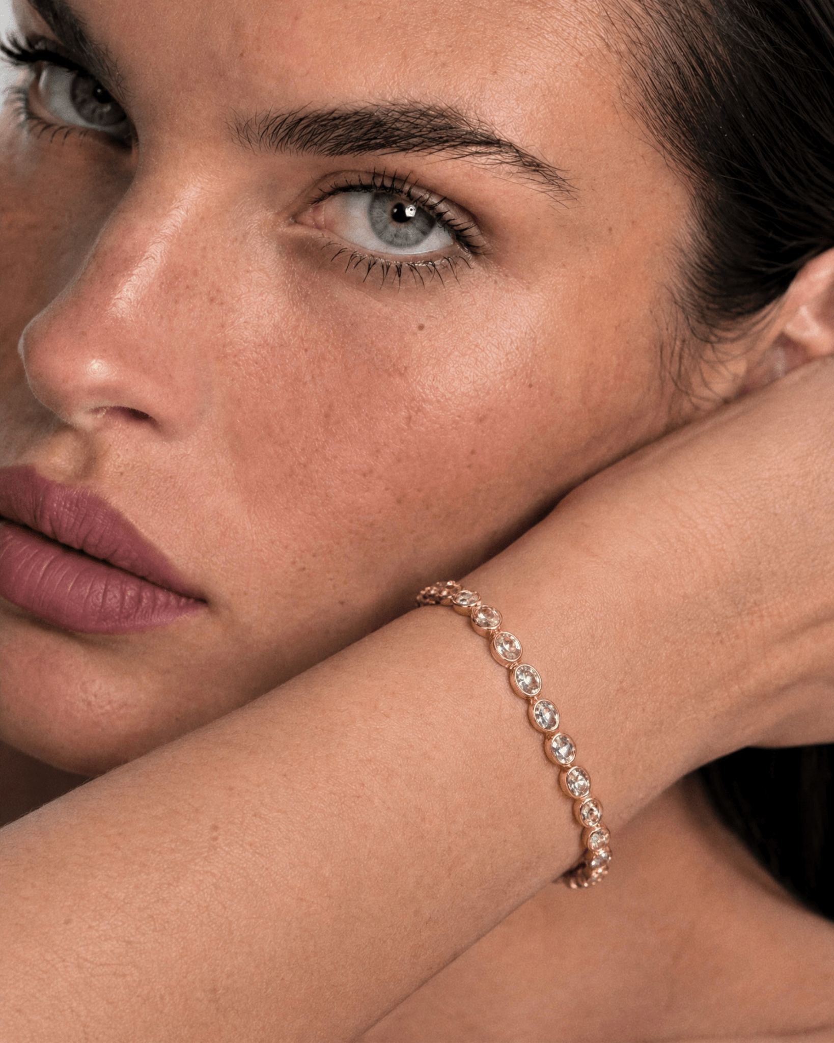 La Dauphine Oval Bezel Tennis Bracelet - NOA Jewels - Bracelet