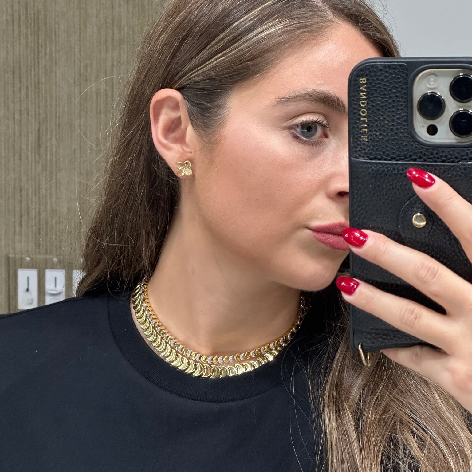 La Petal Clover Stud Earrings - NOA Jewels - 