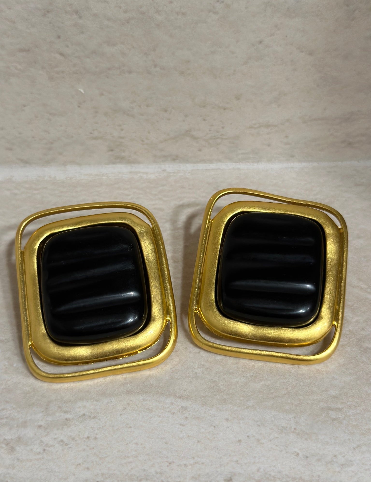 Laurent - Golden Black Resin Earrings - NOA Jewels - 