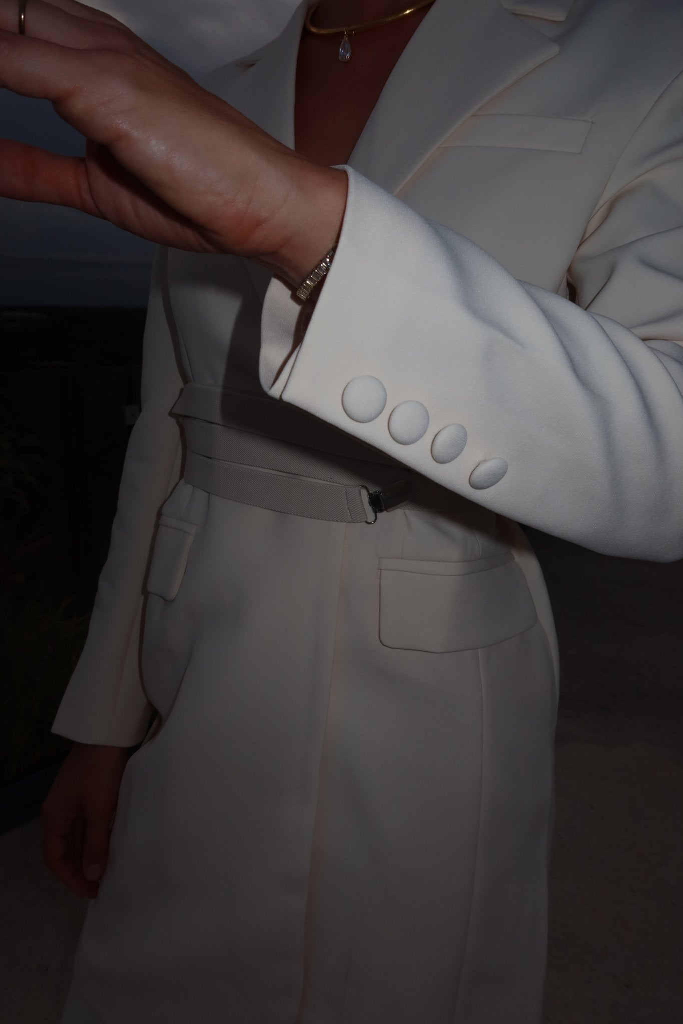 Suit Set Cream - NOA Jewels - suit