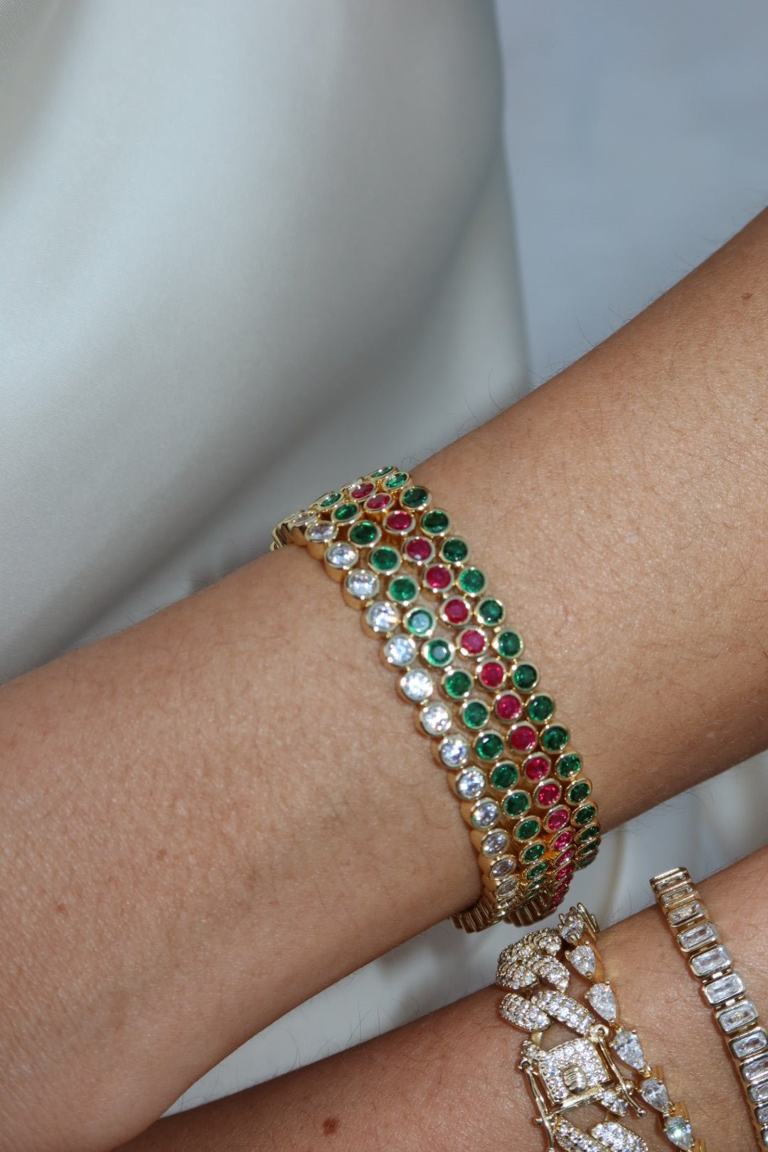 The Countess Waterproof Emerald Bracelet - NOA Jewels - 