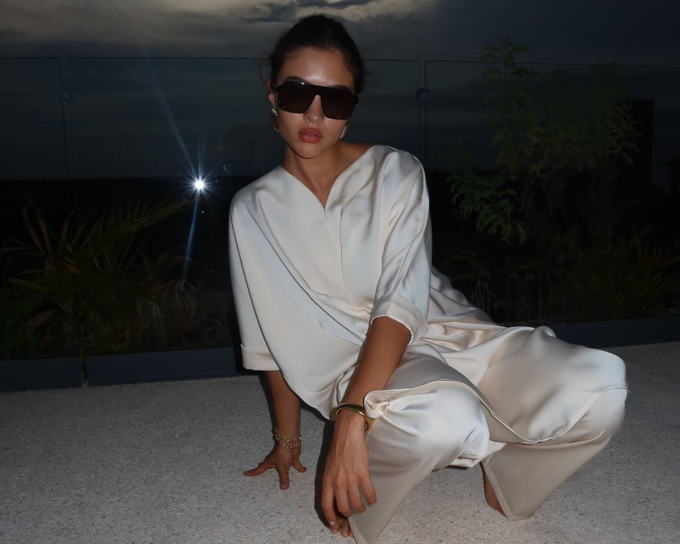 V Dress Cream - NOA Jewels - 