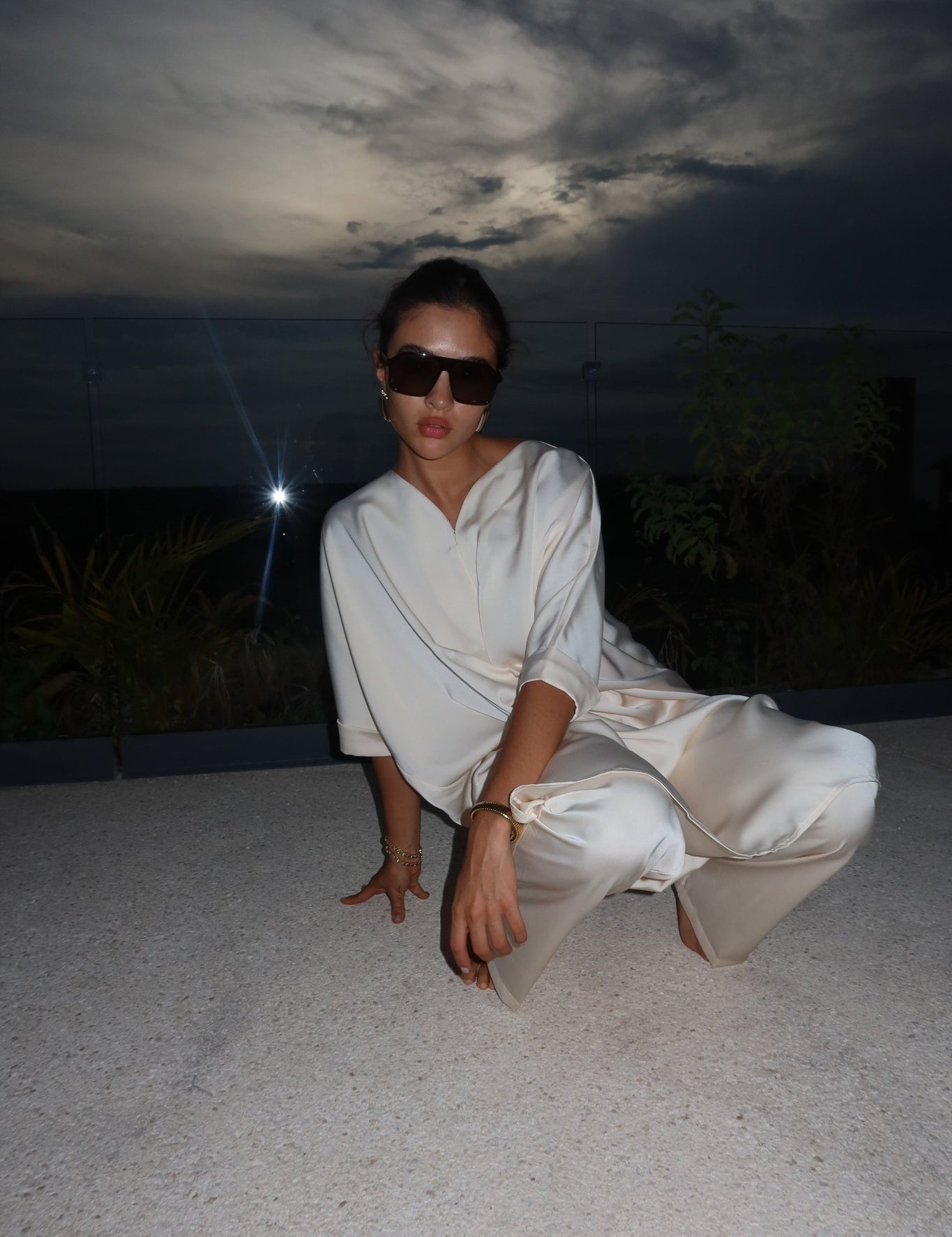 V Dress Cream - NOA Jewels - 