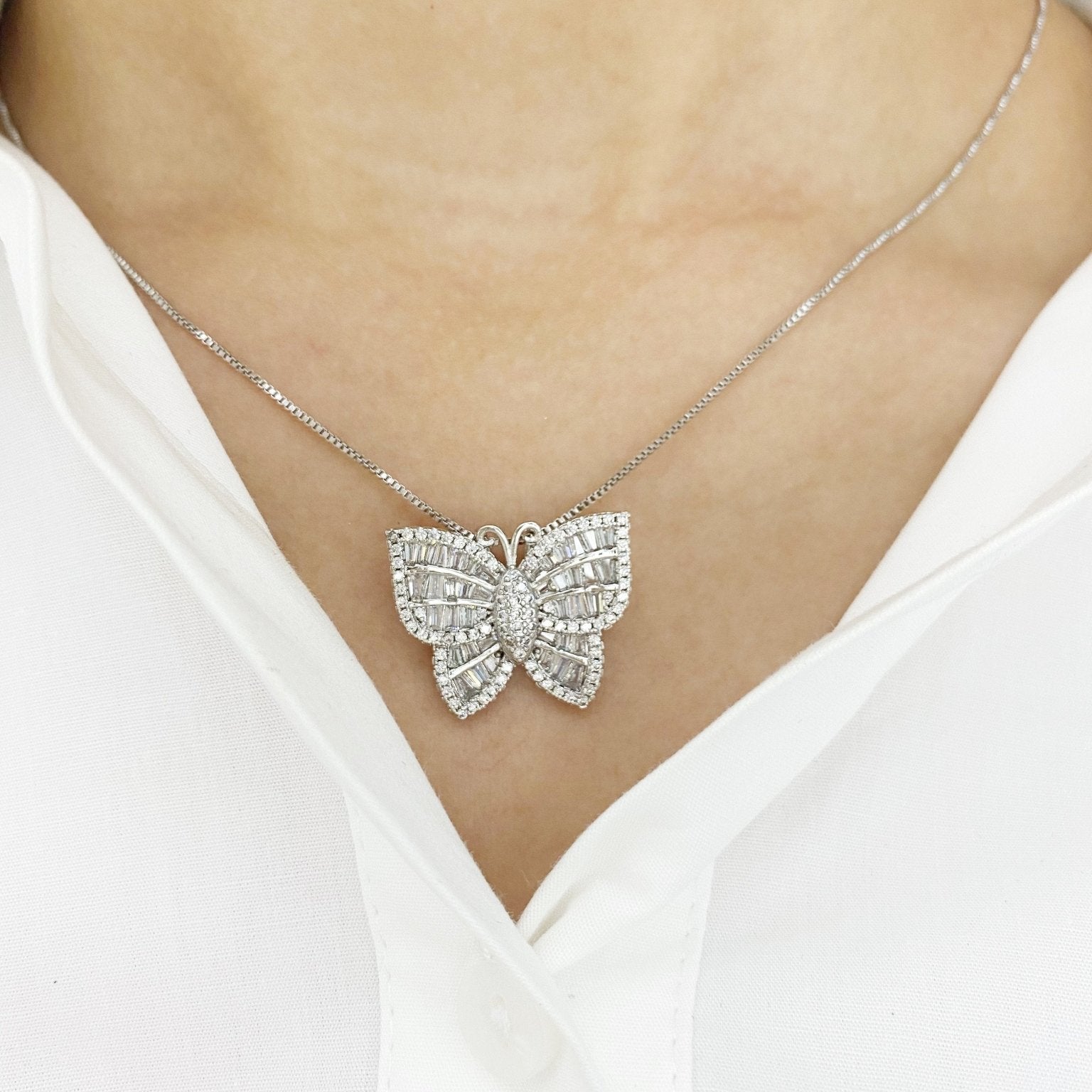 Butterfly Baguette Necklace (Box Chain) - NOA -