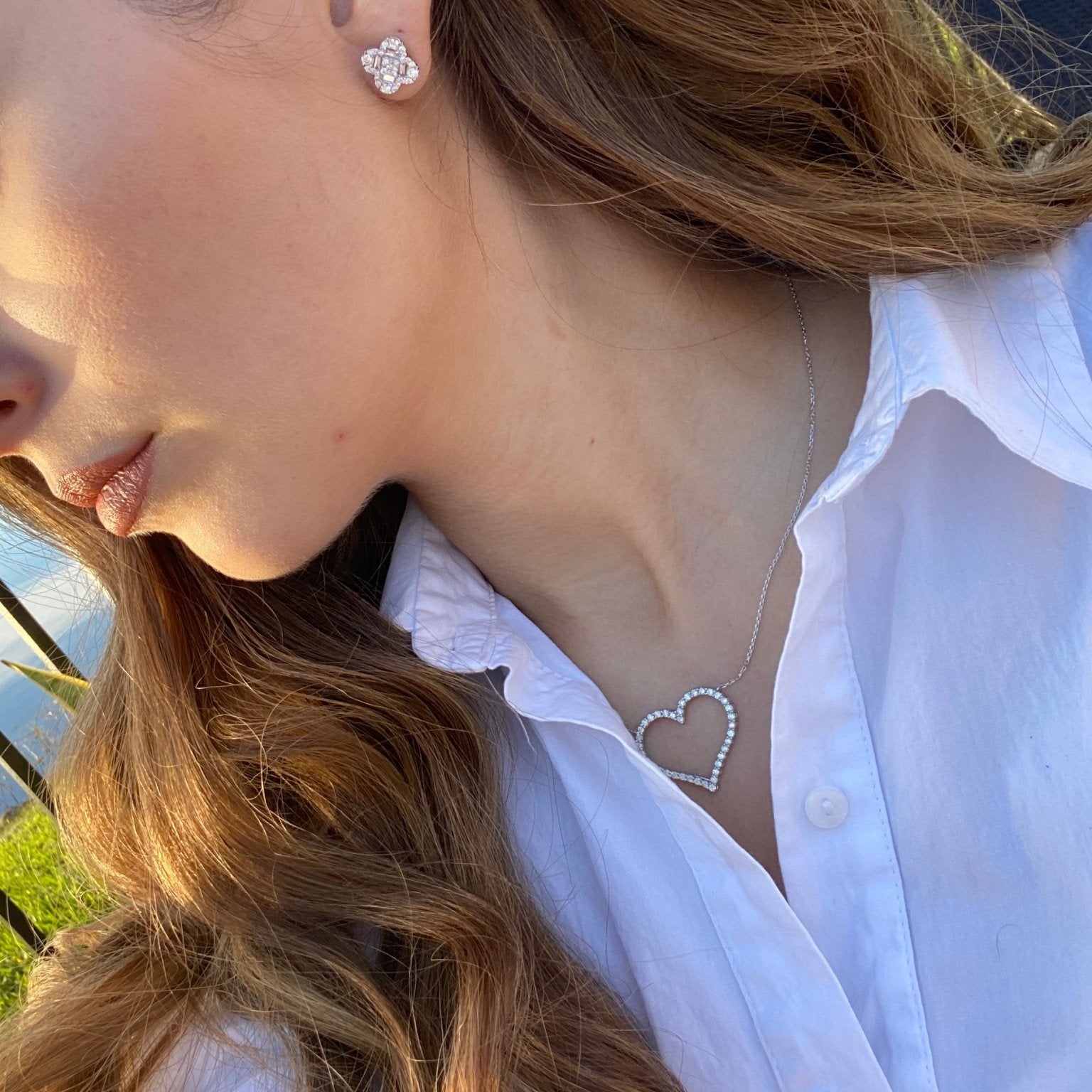 Diamond Clover Studs - NOA -