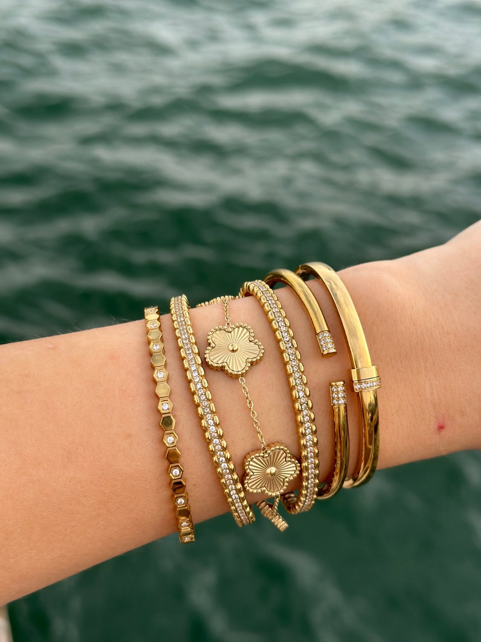 Golden Clover Bracelet - NOA Jewels -