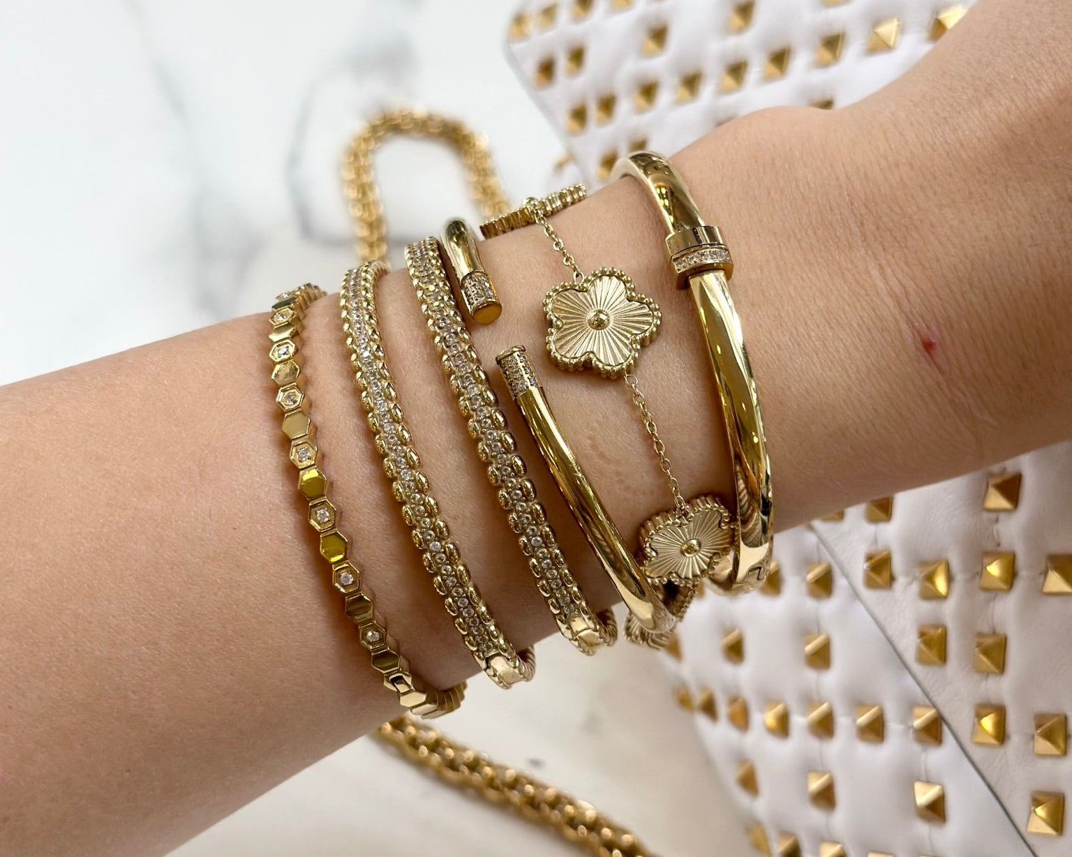Golden Clover Bracelet - NOA Jewels -