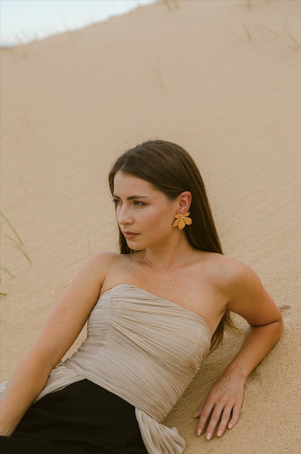 Golden Petal - NOA - Earrings