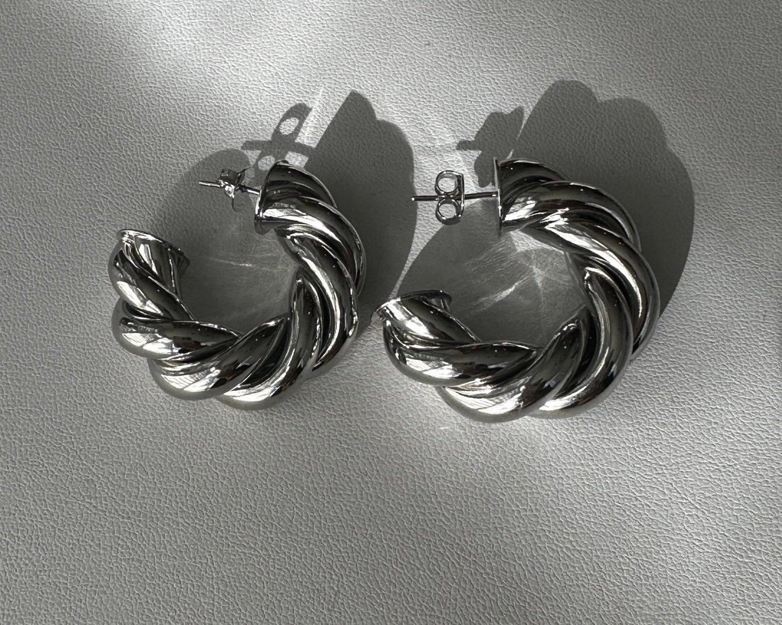 Leora Hoops - NOA Jewels -
