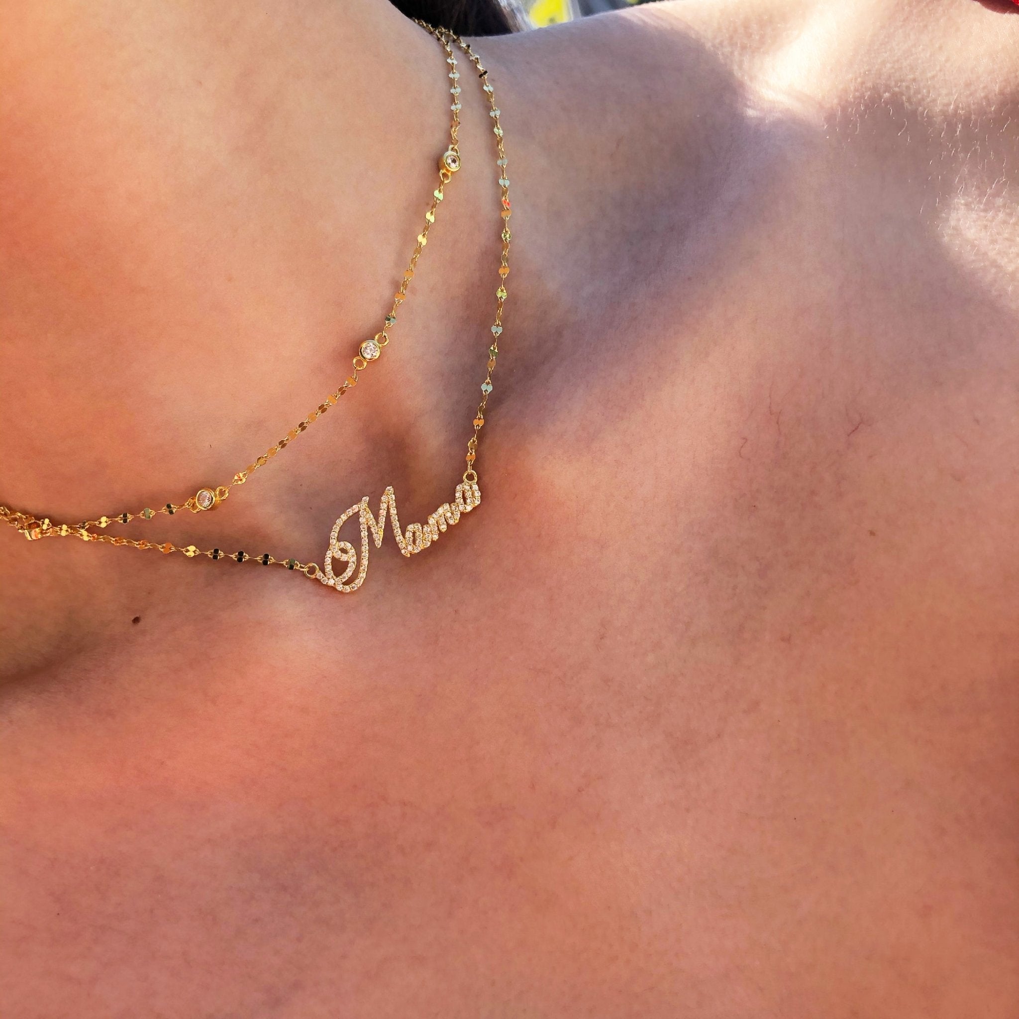 “Mama” Shimmery Necklace - NOA -