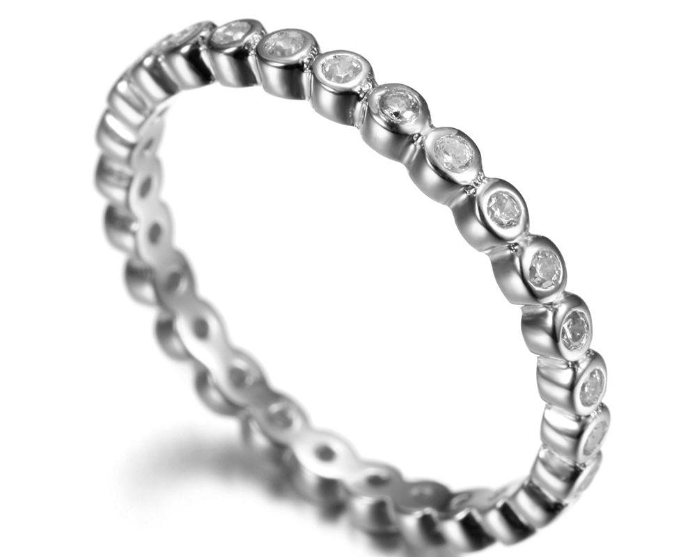 Mini Bezel Ring - NOA - Rings