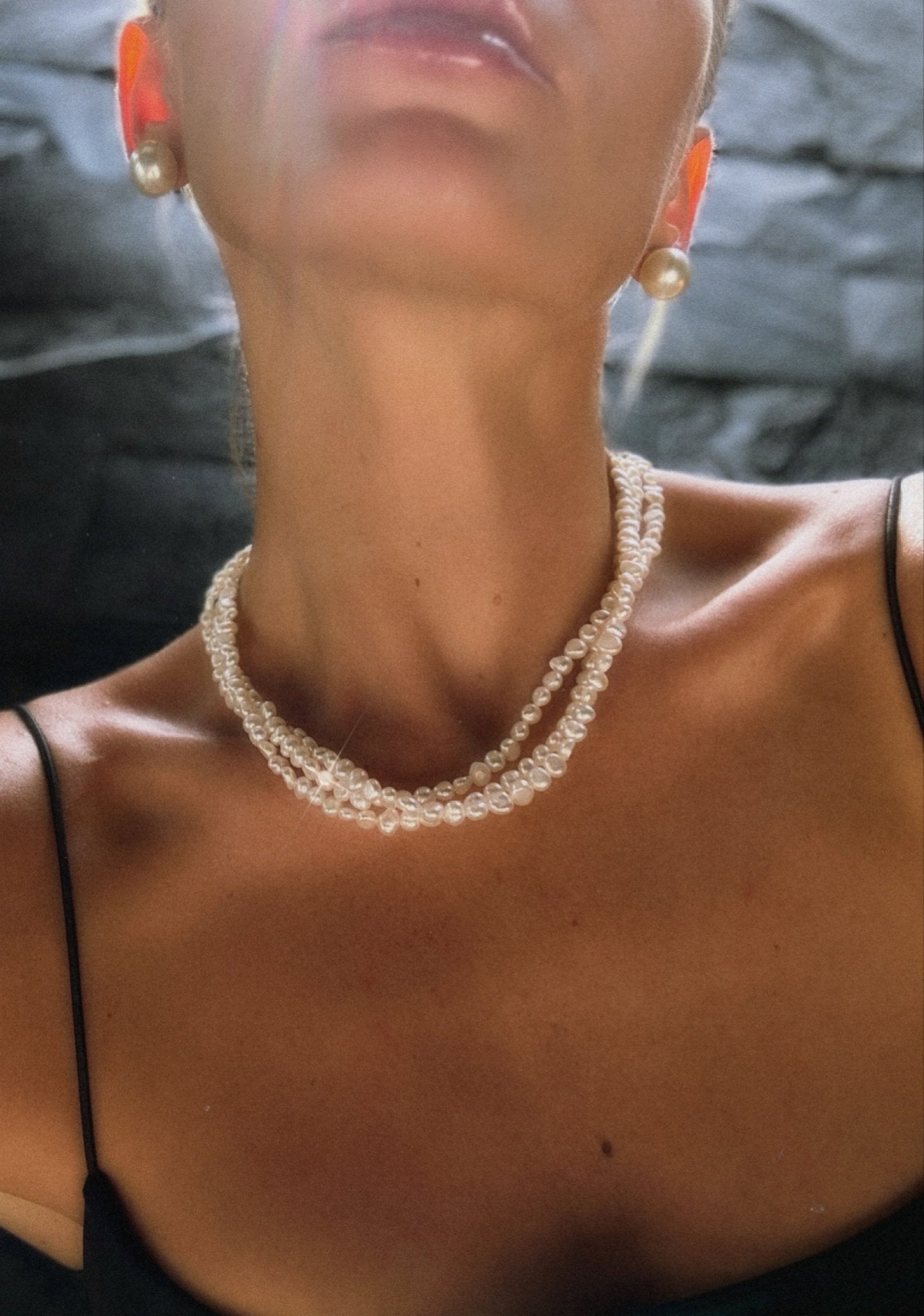 Pearl studs - NOA Jewels -