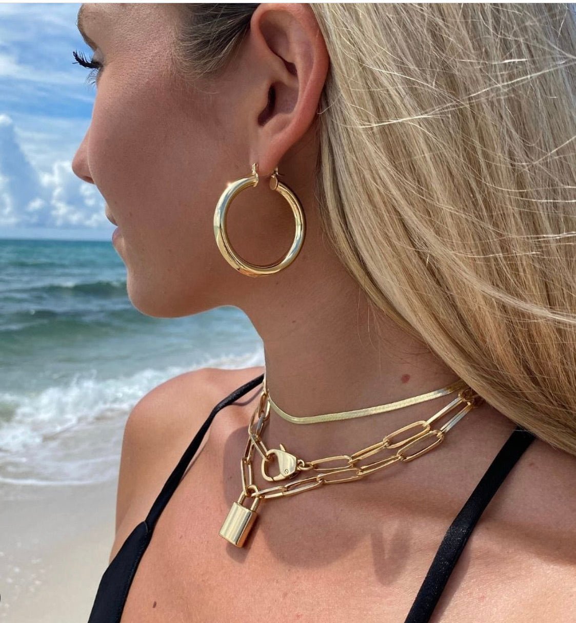 Selena Gold Hoops 1 1 2