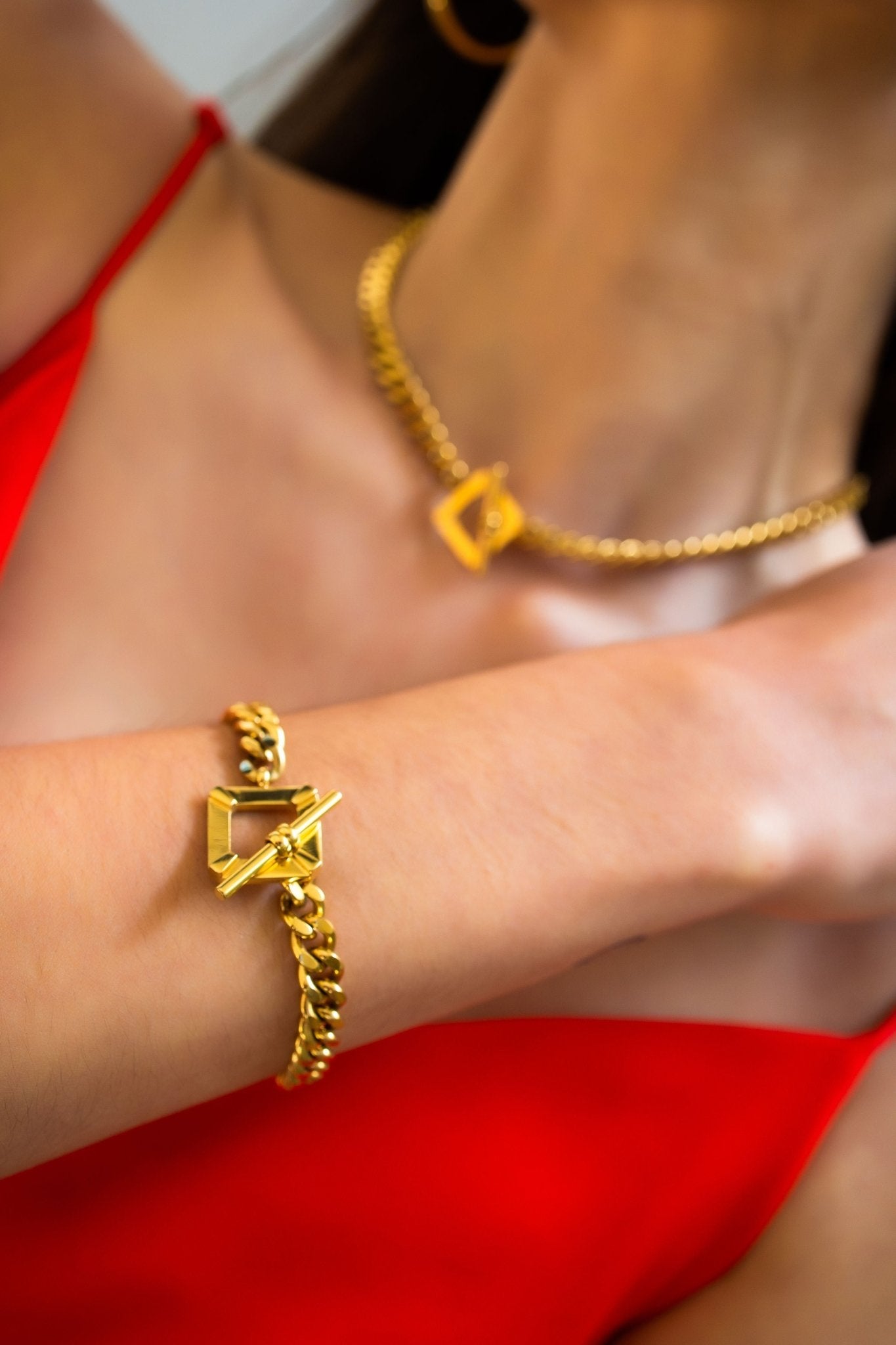 Toggle Bracelet - NOA -