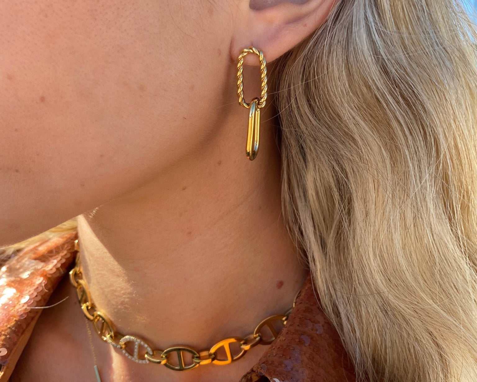 Twist Earrings - NOA -