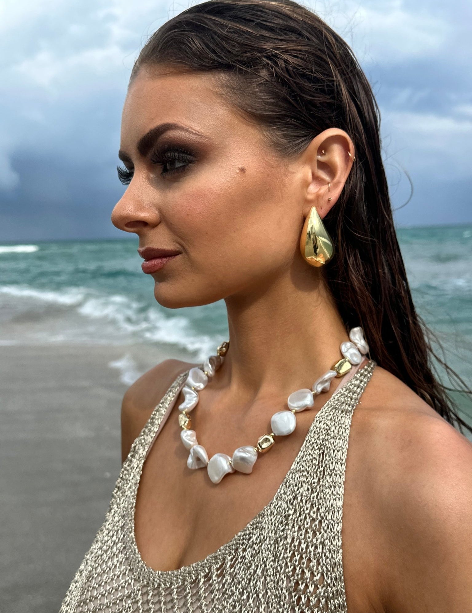 Under The Sun - Pearl Oversized Necklace - NOA Jewels -